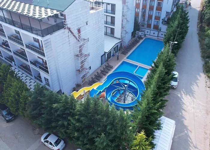 Altuncu Premium Termal Hotel 4*